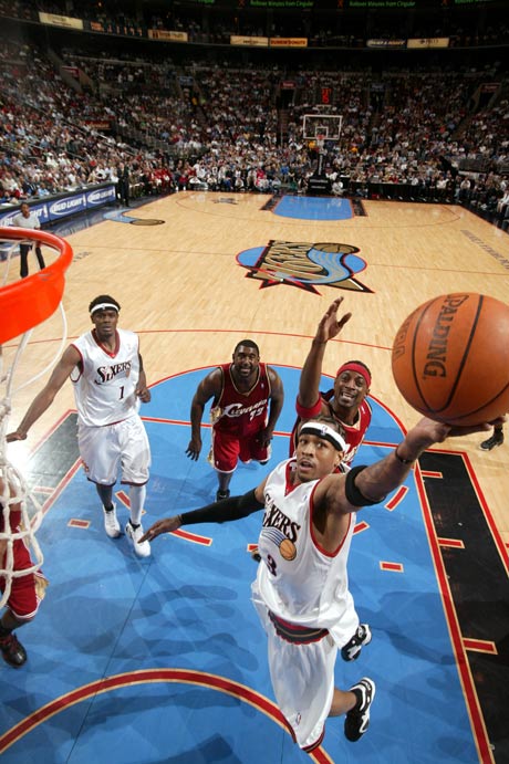 双星牵引下 双星牵引下