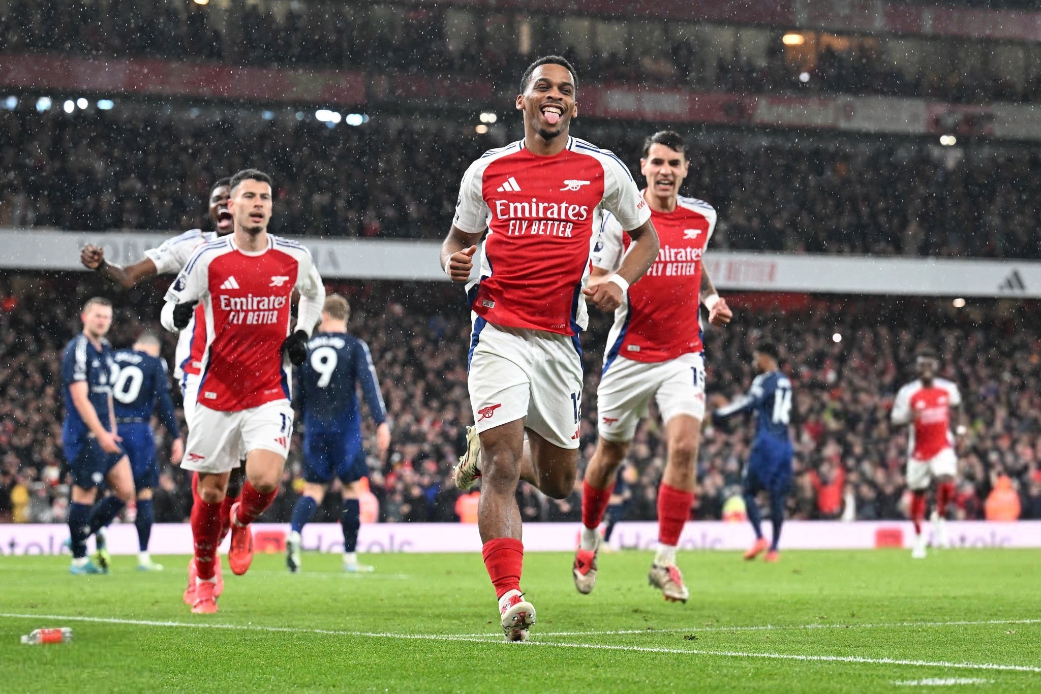 在国内足球 在国内足球